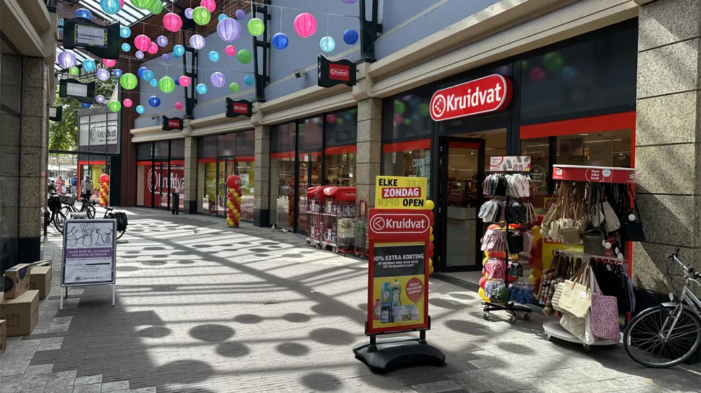 Kruidvat-vestiging in winkelcentrum De Kerverij in Valkenswaard