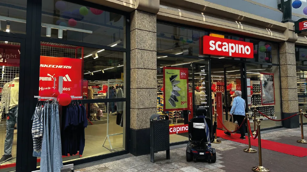 Vestiging van Scapino in winkelcentrum De Kerverij